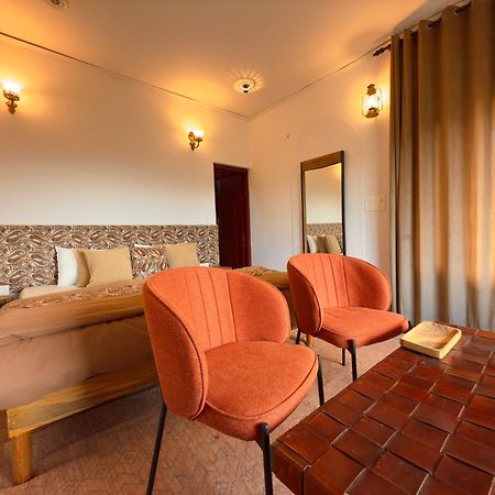 Nazaara -Thhpsociety - Mukteshwar - Witness The View From Your Bed Exteriör bild