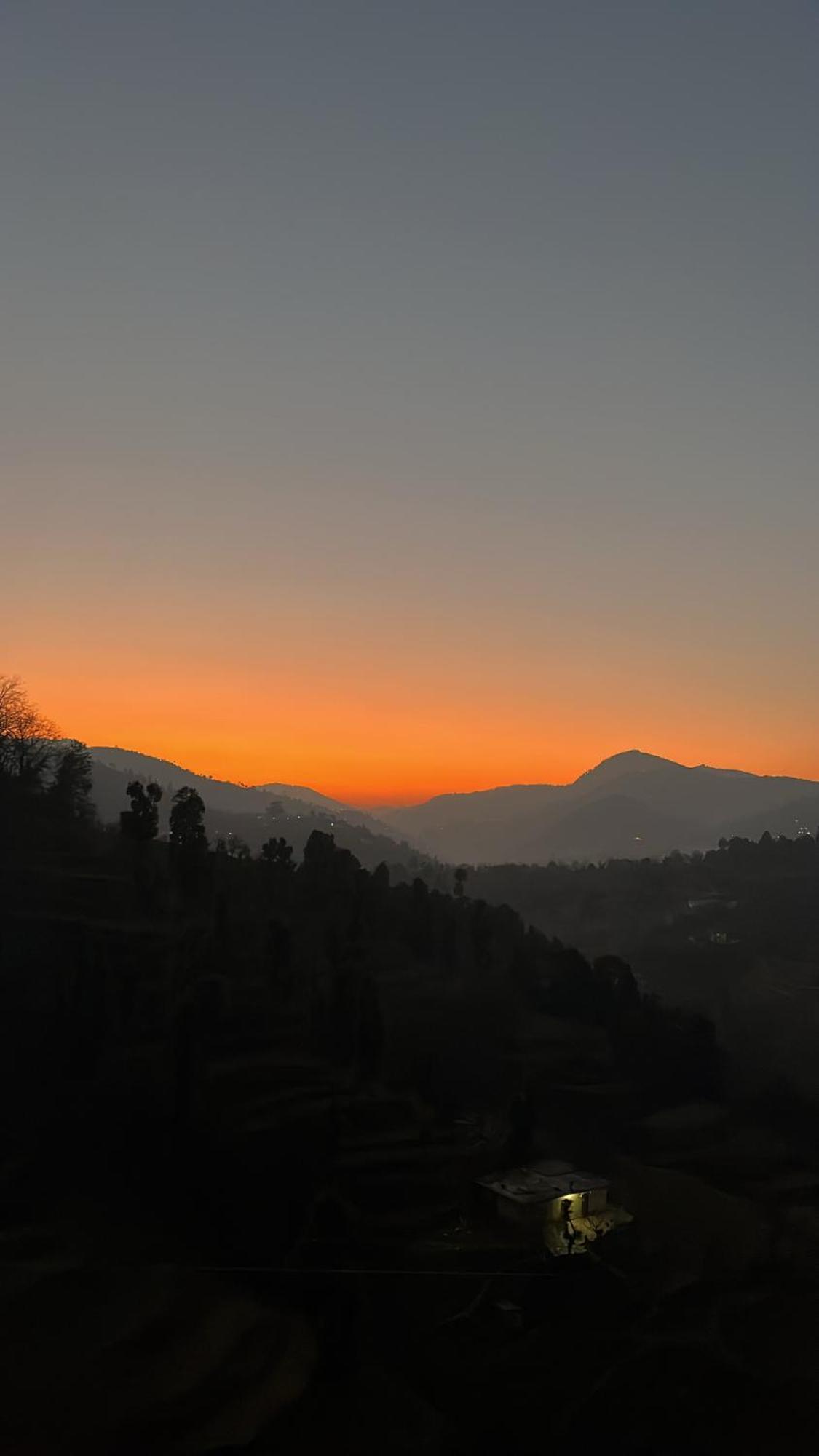 Nazaara -Thhpsociety - Mukteshwar - Witness The View From Your Bed Exteriör bild