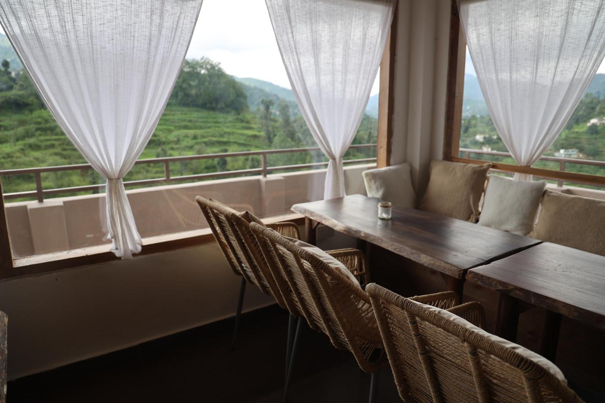 Nazaara -Thhpsociety - Mukteshwar - Witness The View From Your Bed Exteriör bild